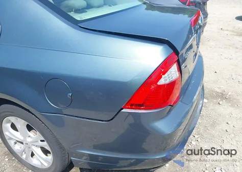 2012 Ford Fusion Se z USA, uszkodzony, nr VIN 3FAHP0HA4CR209490